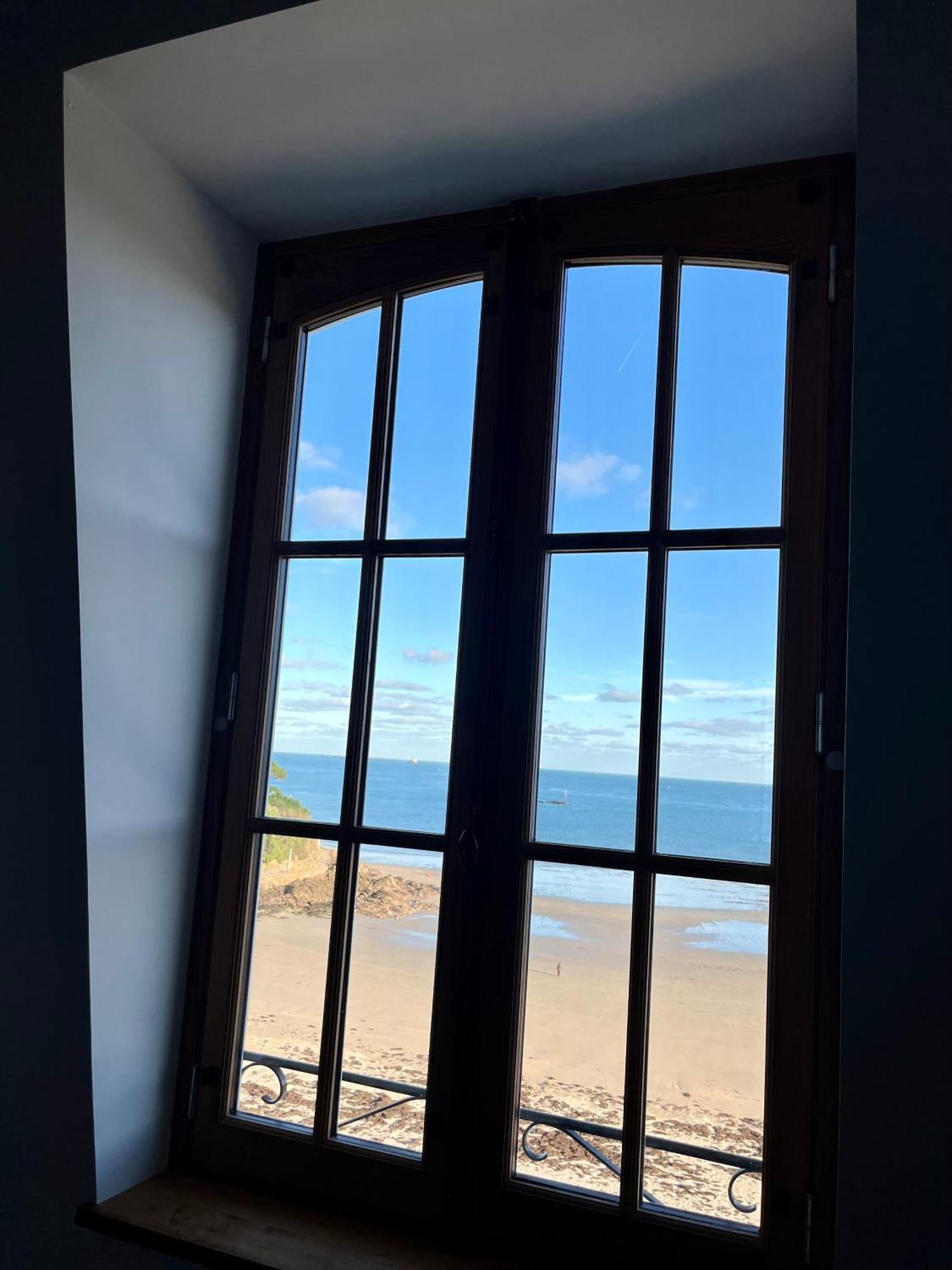 Le Royal XIX Vue Mer 212 Dinard Luaran gambar