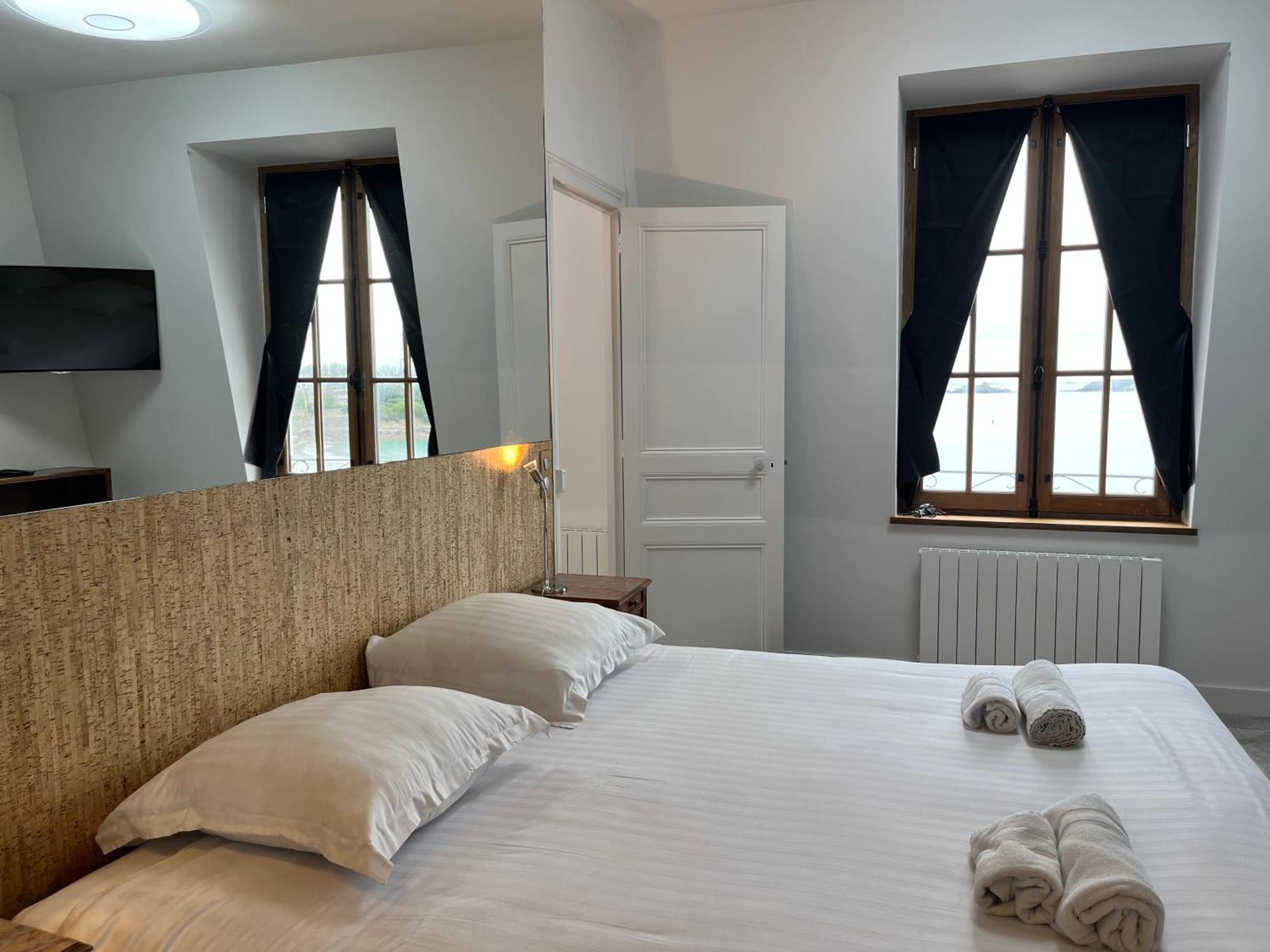 Le Royal XIX Vue Mer 212 Dinard Luaran gambar
